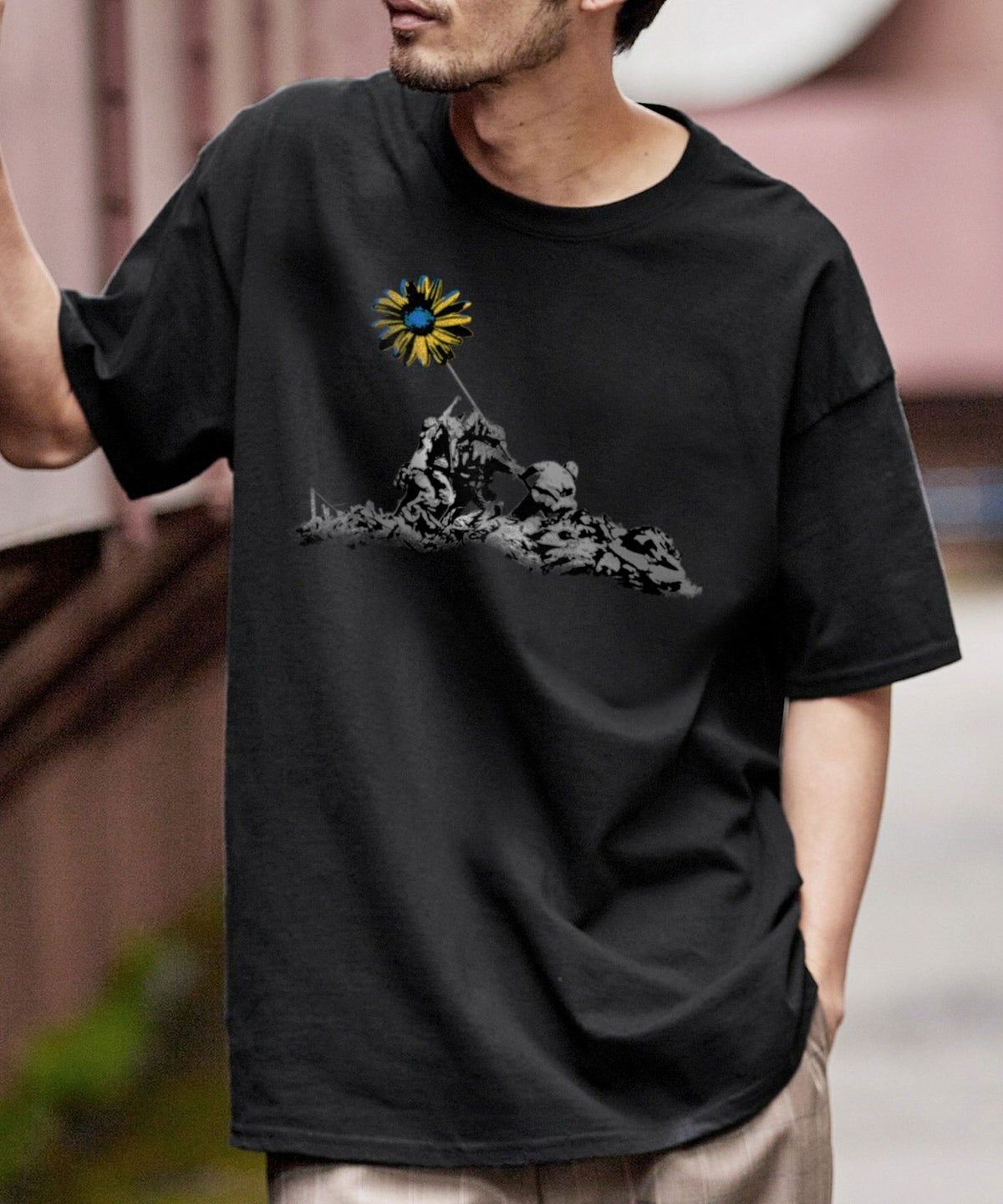 VDS BIRDS EYE ウクライナ 人道支援 チャリティー Tシャツ 着用写真