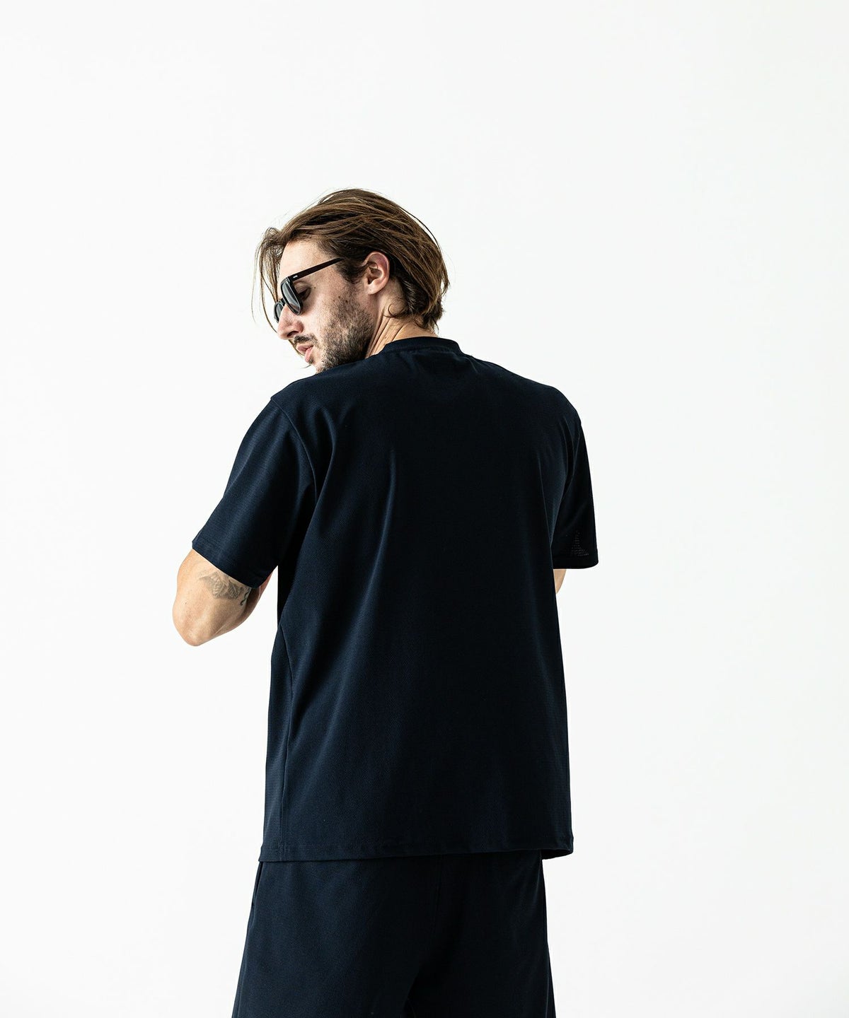 ACANTHUS アカンサス muta  Tシャツ