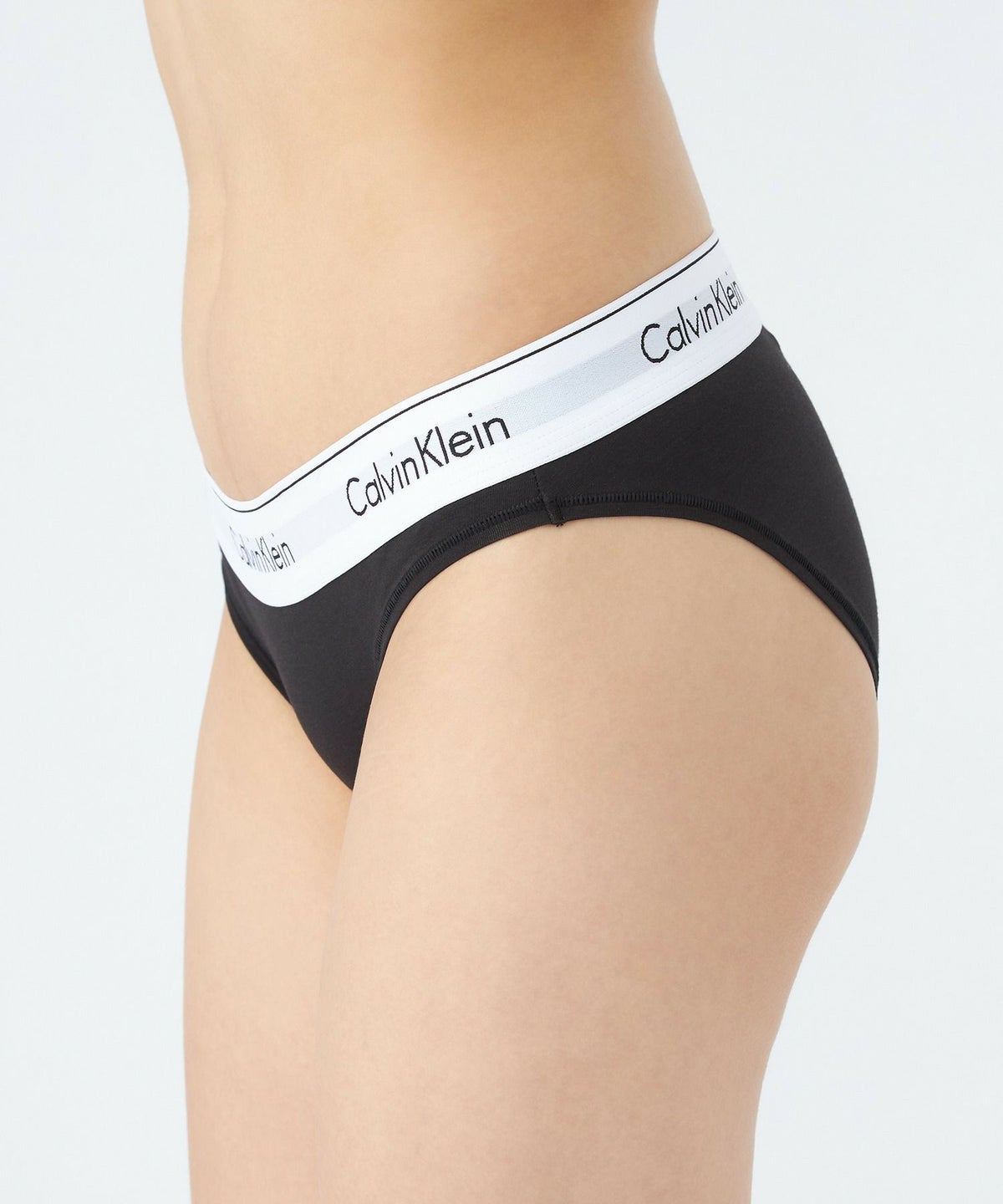 CALVIN KLEIN カルバンクライン ビキニショーツ F3787