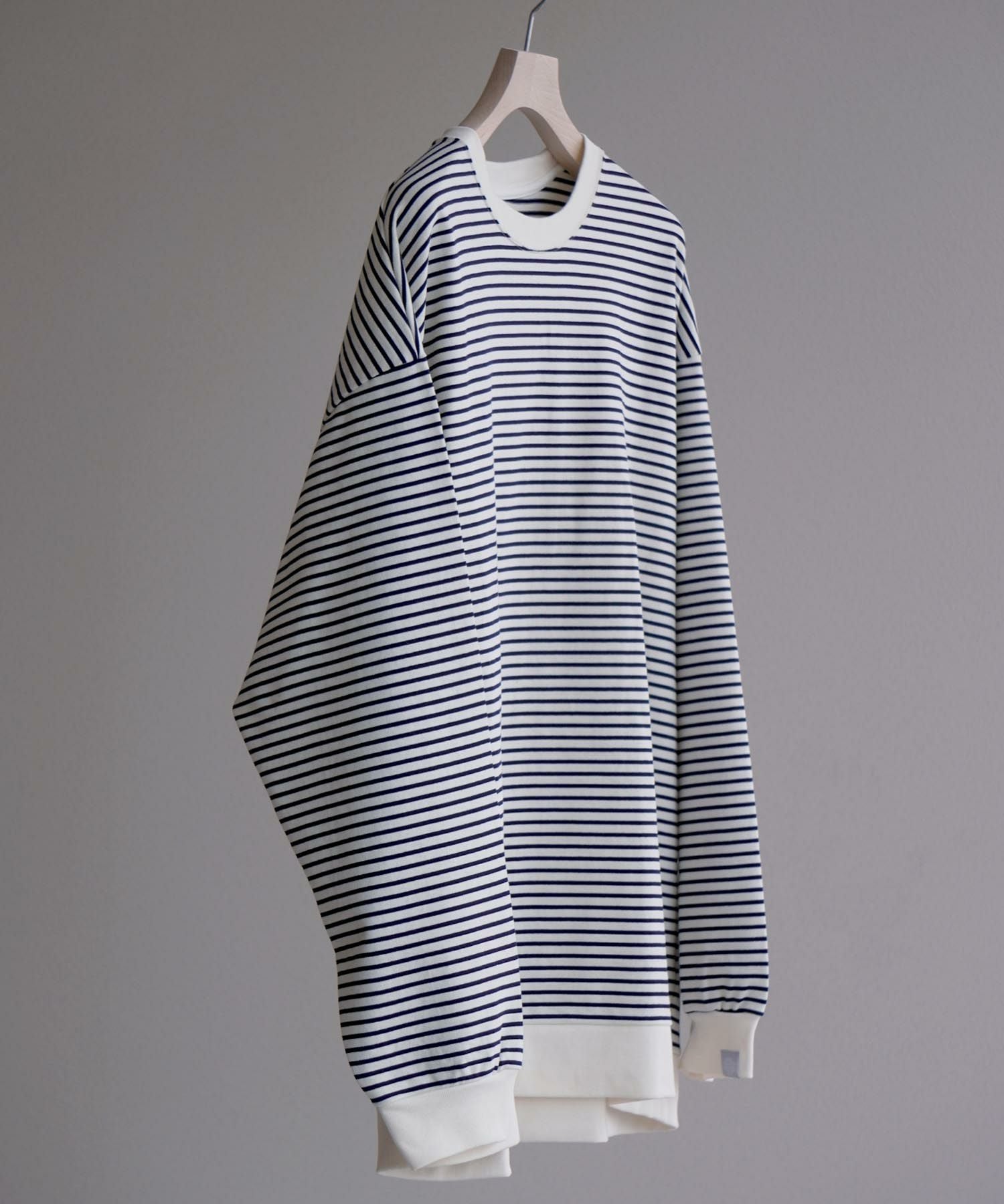 SIGNETONES BORDER RAGLAN TEE | VDS BIRDS EYE