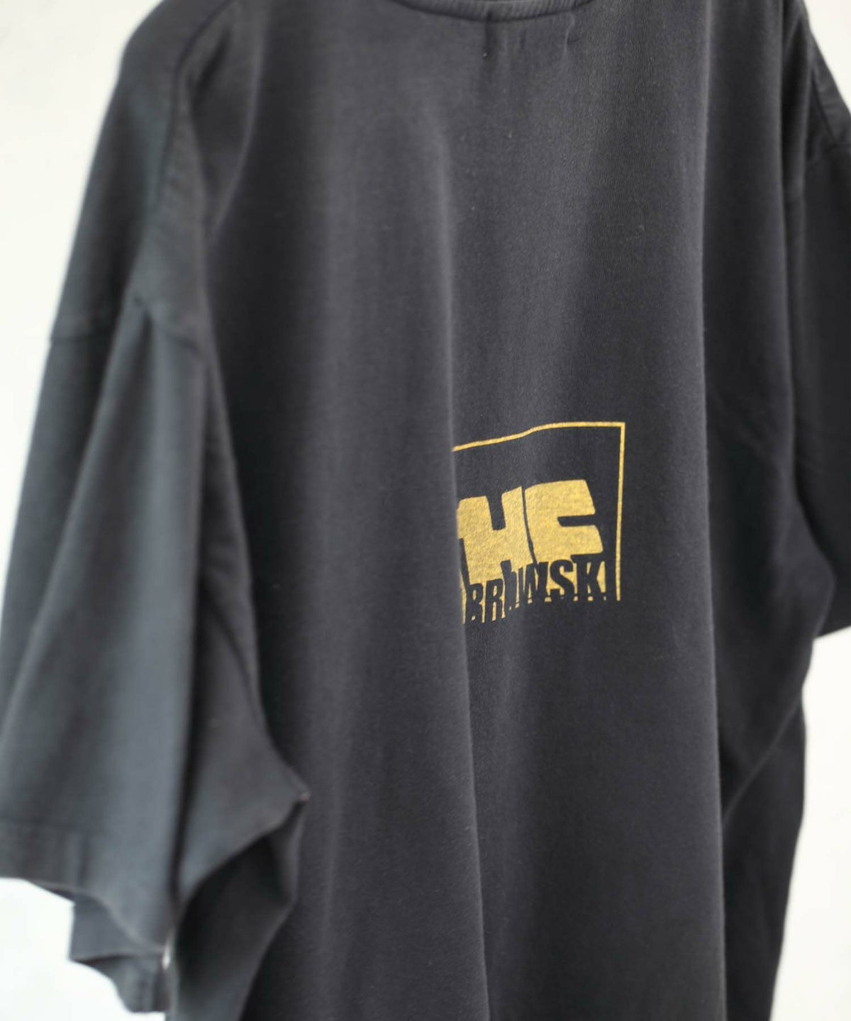 minami Anderson ミナミアンダーソン Tシャツ グラフィック