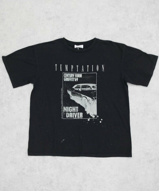 minami Anderson ミナミアンダーソン グラフィックTシャツ