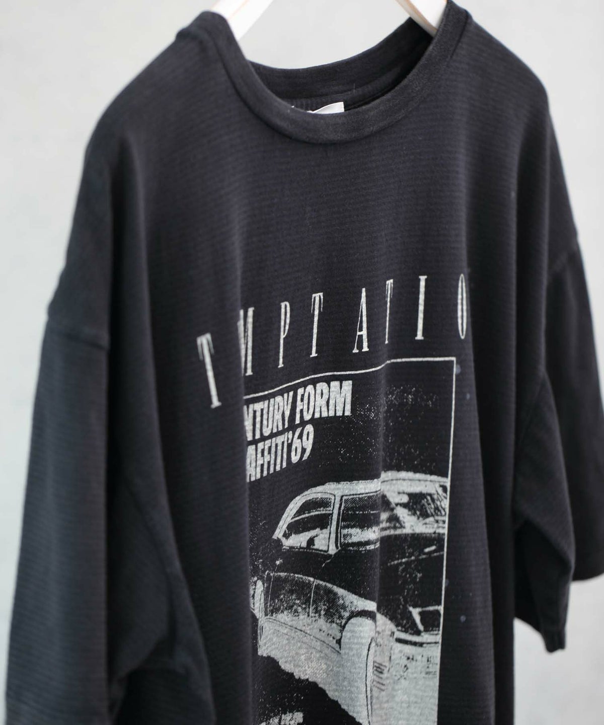 minami Anderson ミナミアンダーソン グラフィックTシャツ