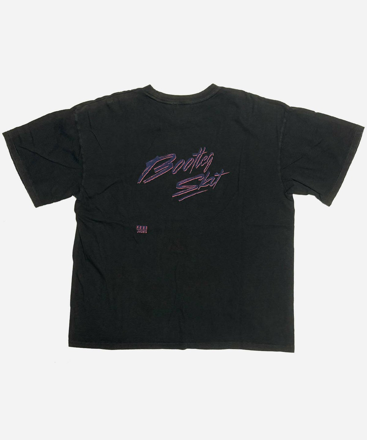 minami Anderson ミナミアンダーソン グラフィックTシャツ