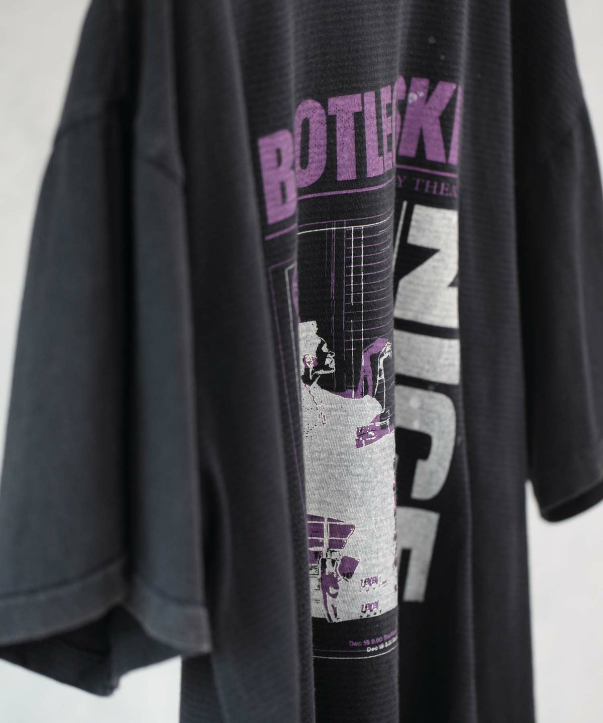 minami Anderson ミナミアンダーソン グラフィックTシャツ
