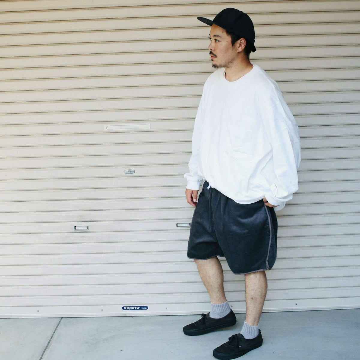 ANDNUT VOIRY CORDS&SHORTS SP24015 コーデュロイショーツ ハーフパンツ