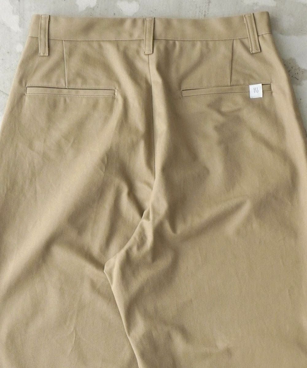 UITU TUCK TROUSERS UUP-004 チノパンツ